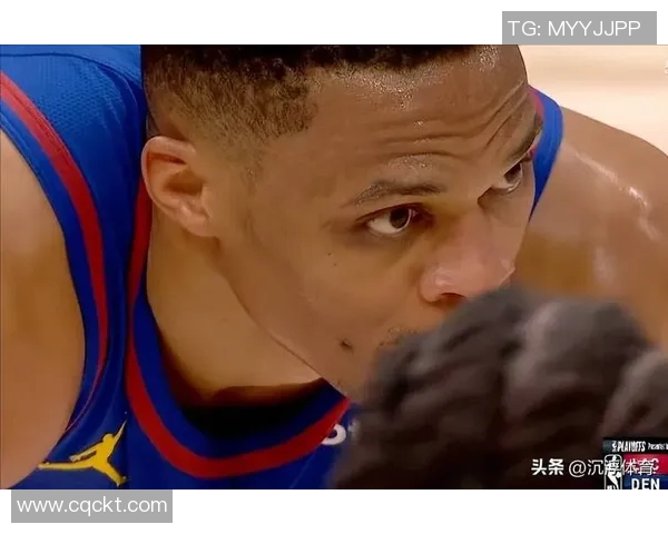 NBA赛后采访爆笑金句引发全场笑声 球员幽默风趣让现场气氛爆棚